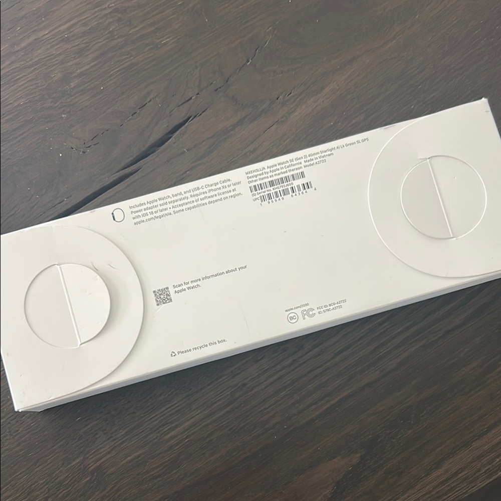 NWT Apple Watch SE (2nd Gen) w/ GPS 40mm - Picture 5 of 15